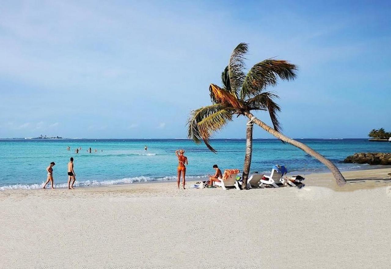 Adroit Beach Inn غوريدهو المظهر الخارجي الصورة