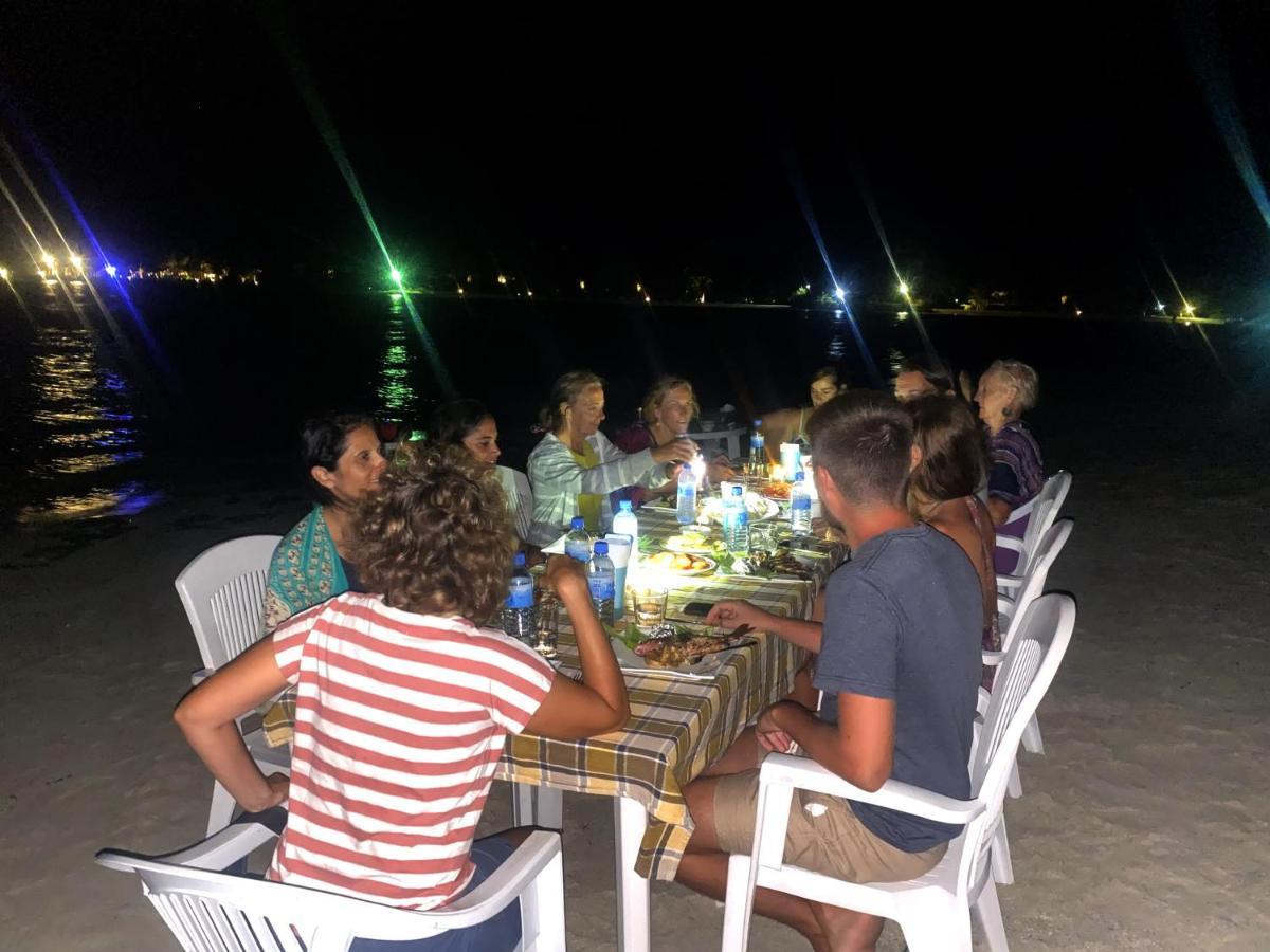 Adroit Beach Inn غوريدهو المظهر الخارجي الصورة