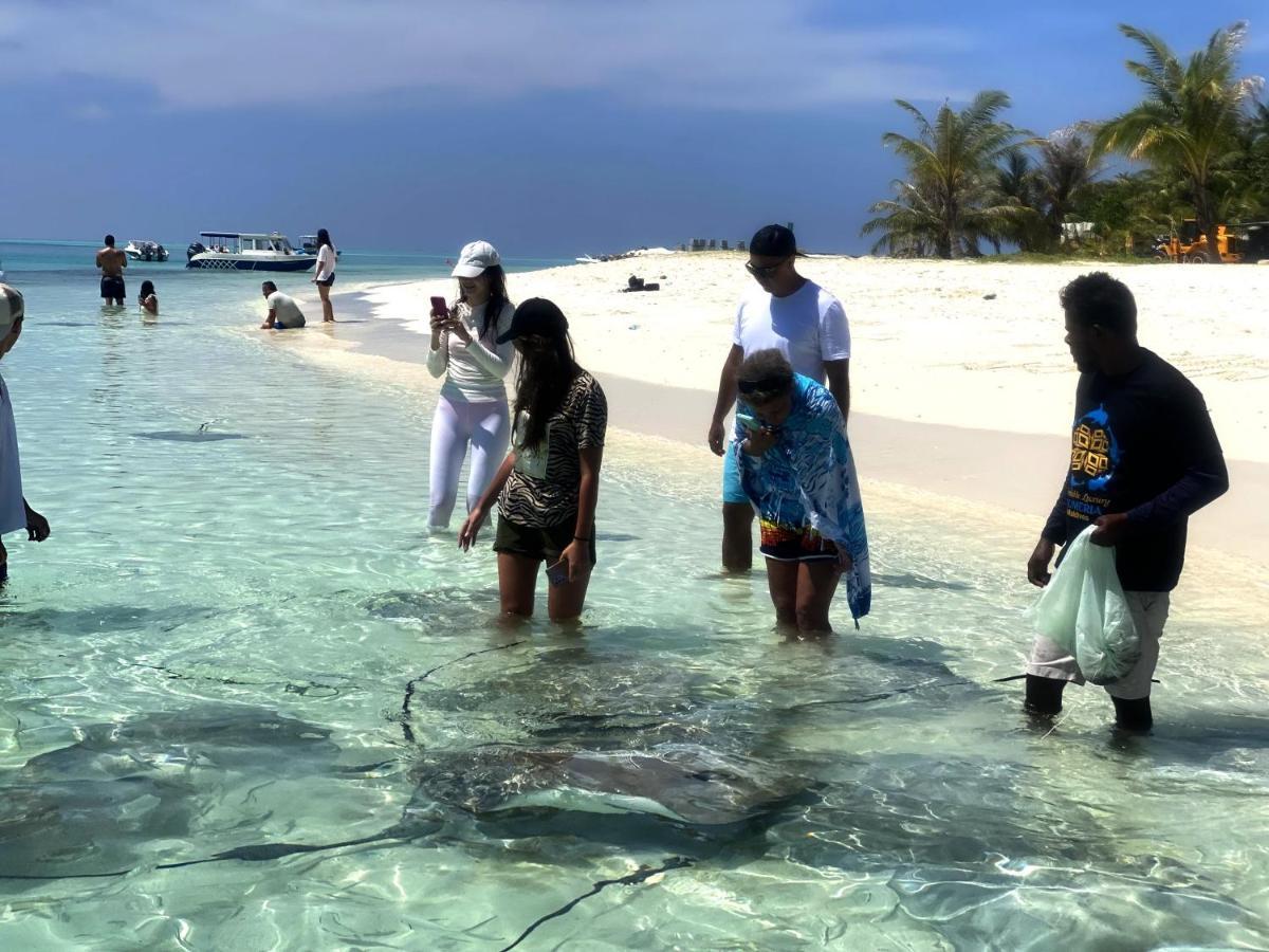 Adroit Beach Inn غوريدهو المظهر الخارجي الصورة
