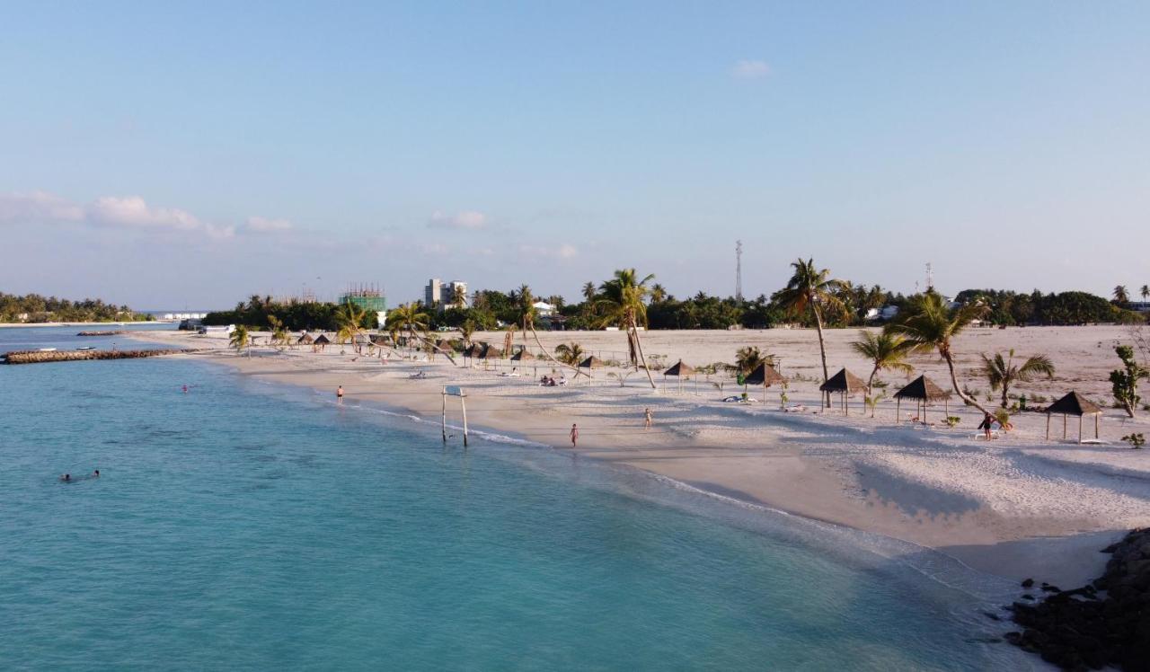 Adroit Beach Inn غوريدهو المظهر الخارجي الصورة